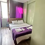 Hotel Taksim Soushian 3*