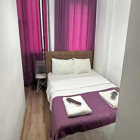 Hotel Taksim Soushian 3*