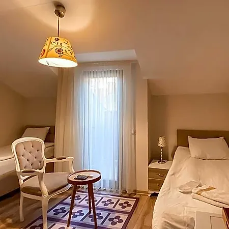 Taksim Soushian Hotel